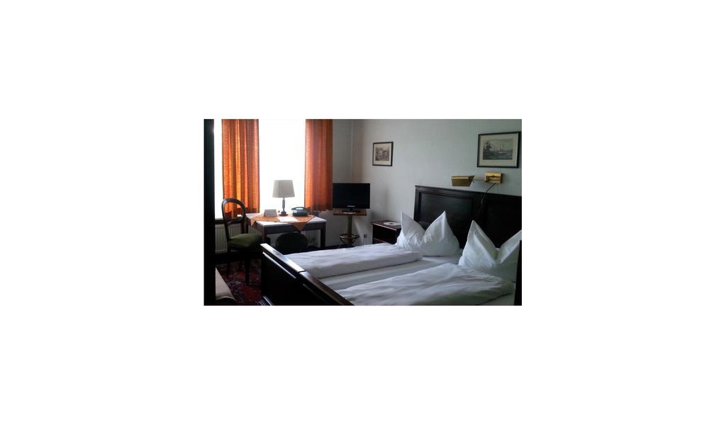 Hotel Corona Frankfurt am Main Dış mekan fotoğraf